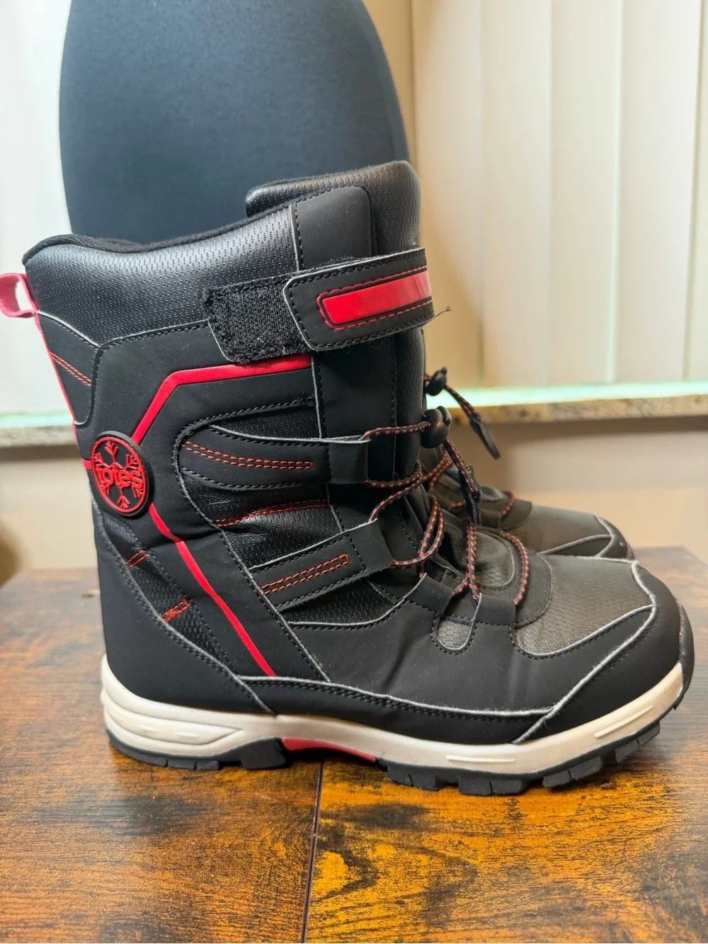 Totes Boys Black and Red Winter Boots - Sturdy Outdoor Snow Sneakers Size 6